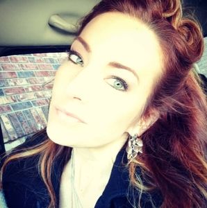 Meet your Posher, Jillian